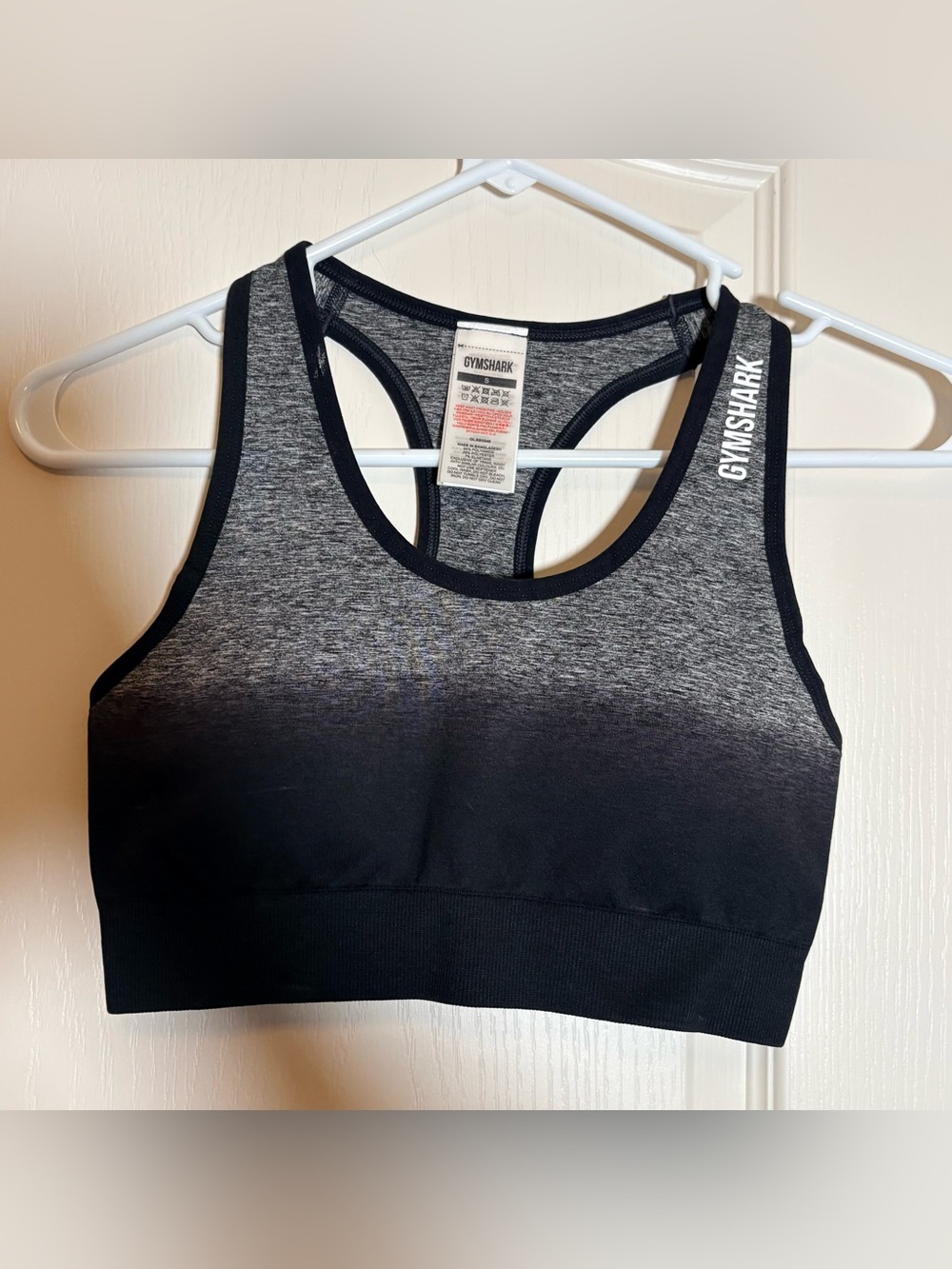 Gymshark Ombre Racerback Sports Bra Black Gray Size Small